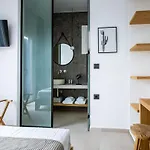 Eleana Hotel *