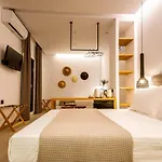 Eleana Hotel *