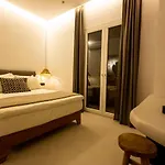 Eleana Hotel