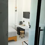 Hotel Eleana *