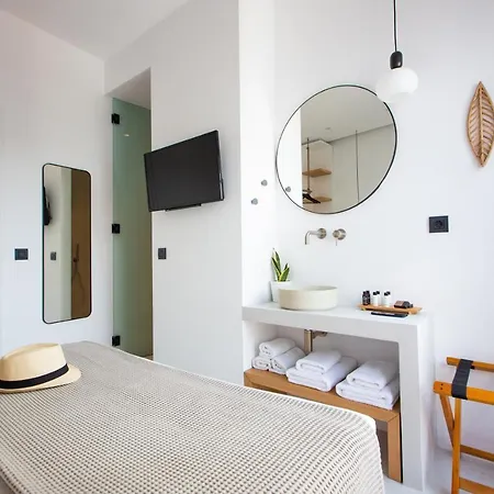 Hotel Eleana *